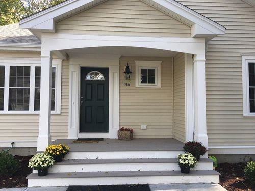 86 West St, Middleboro, MA, 02346-1945 | Card Image