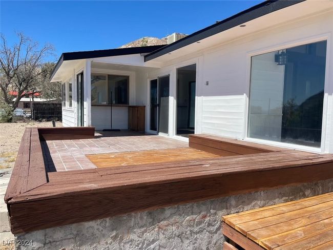 19 Crescent Dr, House other with 3 bedrooms, 3 bathrooms and null parking in Tonopah NV | Image 4