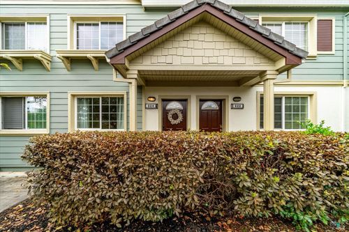 624 Daniels Ave, Vallejo, CA, 94590-3011 | Card Image