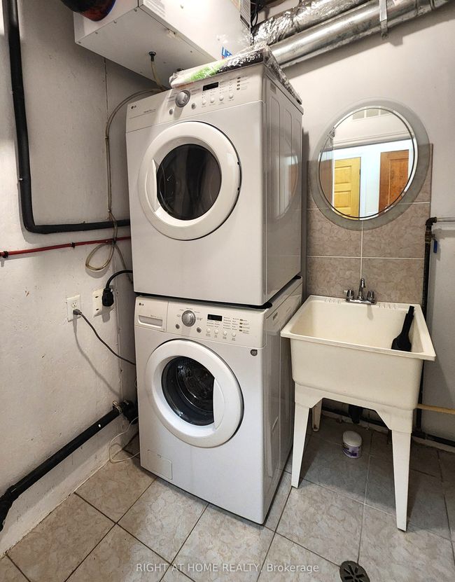 2384 Champlain Rd, House other with 3 bedrooms, 2 bathrooms and 6 parking in Tiny ON | Image 14