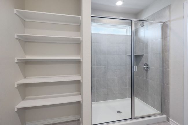 Primary Bathroom | Image 19