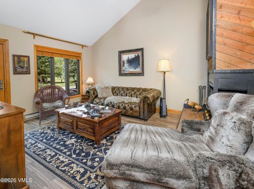 b-331 Larkspur Ln, Avon, CO, 81620-5608 | Card Image