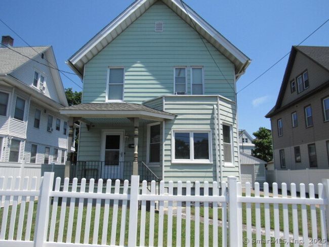 76 Porter St, House other with 2 bedrooms, 2 bathrooms and 3 parking in Bridgeport CT | Image 10
