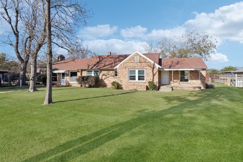 10609 Seagoville Rd, Dallas, TX, 75217 | Card Image