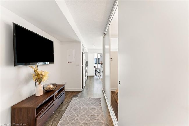 A311 - 1117 Cooke Blvd, House attached with 1 bedrooms, 1 bathrooms and 1 parking in Burlington ON | Image 7