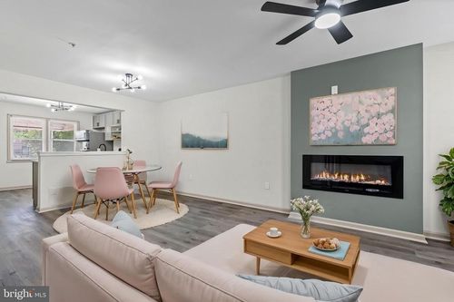 1502 Leslie St, BALTIMORE, MD, 21217-2308 | Card Image