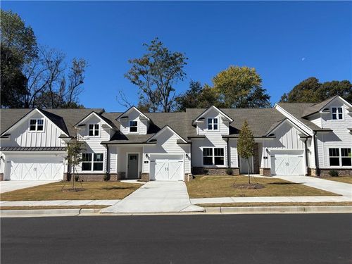 15-36 S Main St, Cleveland, GA, 30528-1301 | Card Image