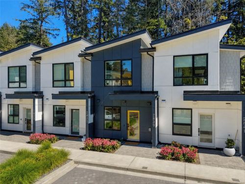 2839 Caster Pl, Victoria, BC, V9B7B8 | Card Image