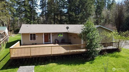 8910 Hunter Point Rd Nw, Olympia, WA, 98502-9646 | Card Image