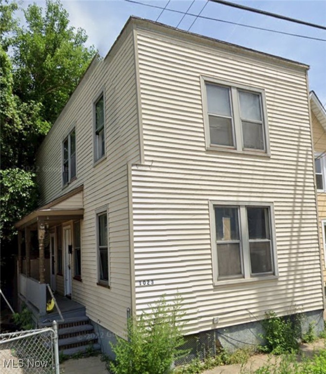 68th St, Cleveland, OH 44103
