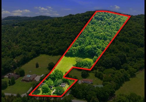 17 Dog Branch Rd S, Pleasant Shade, TN, 37145-3337 | Card Image