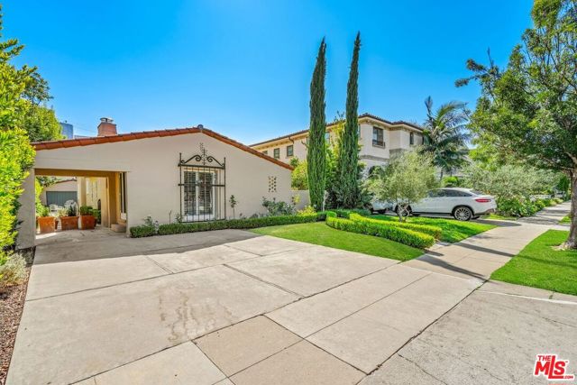 Rexford Dr, Beverly Hills, CA 90210