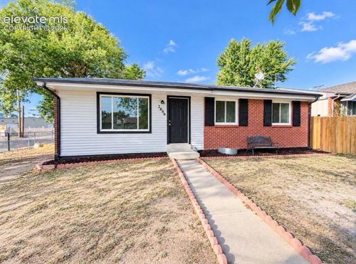 2606 E Bijou St, Colorado Springs, CO, 80909-6106 | Card Image