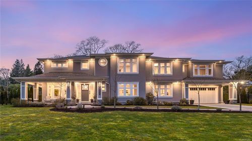 3350 Weald Rd, Oak Bay, BC, V8R6E3 | Card Image