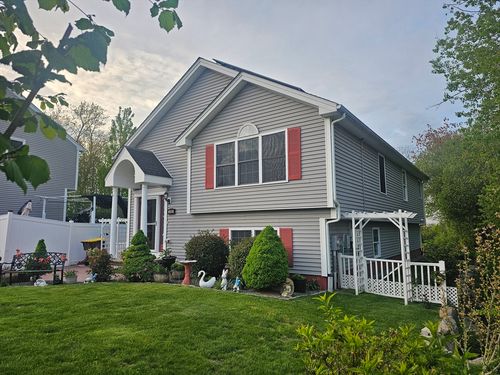 540 Stevens St, Fall River, MA, 02721-4966 | Card Image