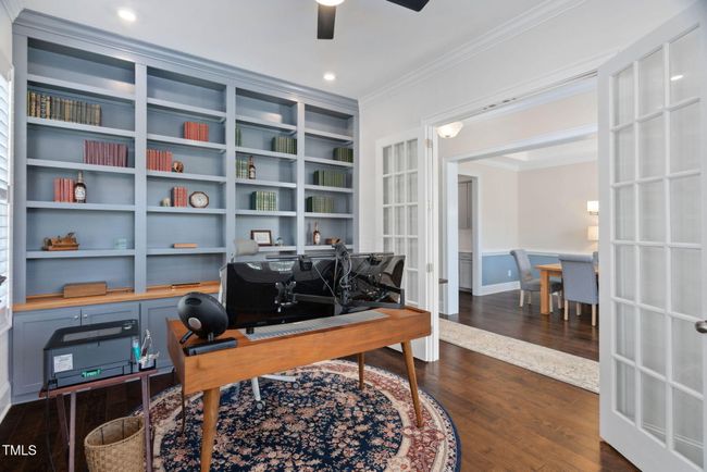 Office | Image 14