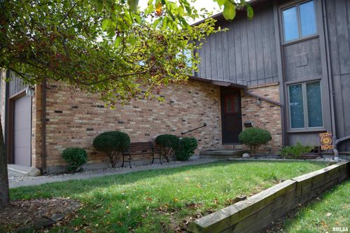 4 Cedar Dr, Macomb, IL, 61455-1200 | Card Image