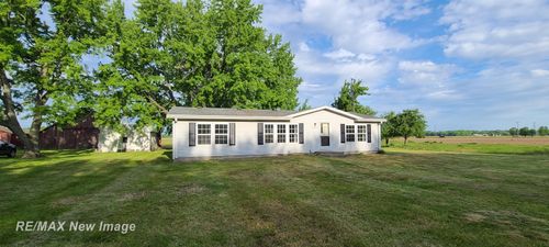 14800 Fordney Rd, Chesaning, MI, 48616-9421 | Card Image