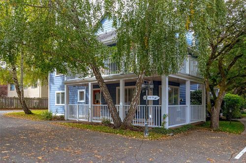 1-649 Admirals Rd, Esquimalt, BC, V9A2N6 | Card Image