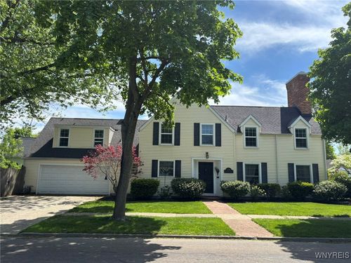 270 Berryman Dr, Amherst, NY, 14226-4319 | Card Image