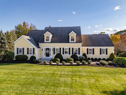 2 Rands Ln, Rye, NH, 03870-2250 | Card Image