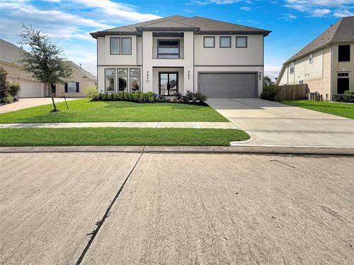 12402 Pepper Creek Ln, Pearland, TX, 77584-3763 | Card Image