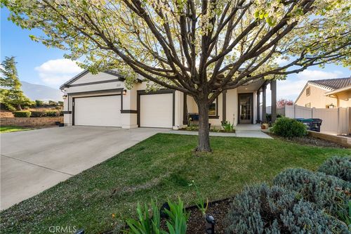 1332 Cellini Court, Tehachapi, CA, 93561 | Card Image