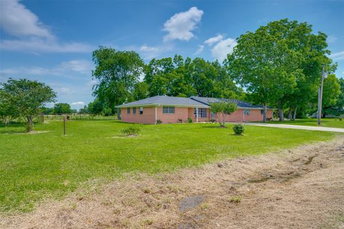 9958 Farm Road 79, Sumner, TX, 75486-5458 | Card Image
