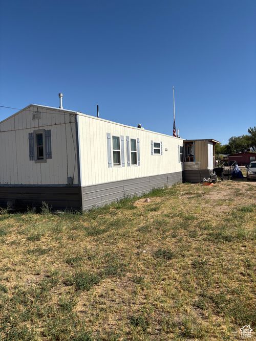 20 N 100 W, Myton, UT, 84052-7723 | Card Image