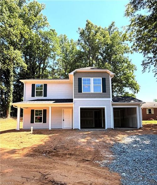 5011 Cherry St, Winston Salem, NC, 27105-2115 | Card Image