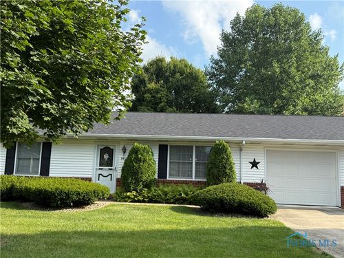 b-961 Tucker Lane, Fremont, OH, 43420 | Card Image