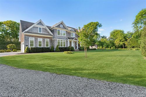 106 E Tiana Rd, Hampton Bays, NY, 11946-2366 | Card Image