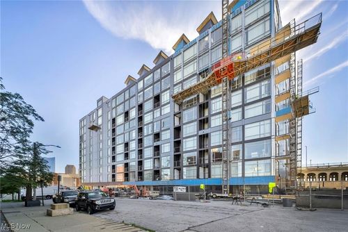 apt-811-2222 Detroit Ave, Cleveland, OH, 44113-2459 | Card Image