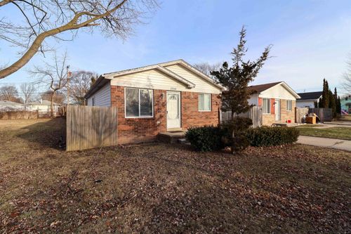 35080 Mabon Dr, Clinton Township, MI, 48035-2871 | Card Image