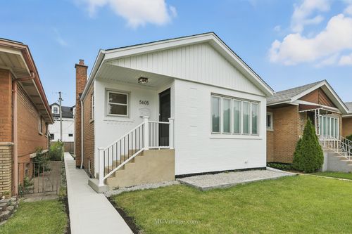 5605 S Massasoit Ave, Chicago, IL, 60638-3723 | Card Image