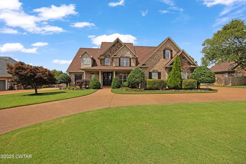 182 Greendale Dr, Jackson, TN, 38305-7558 | Card Image