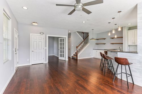 16645 90th Ave N, Maple Grove, MN, 55311-1559 | Card Image