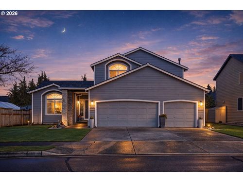14445 Cambria Ter, Oregon City, OR, 97045-7070 | Card Image