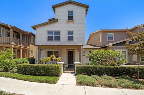 221 Landmark Ln, Tustin, CA, 92782-6512 | Card Image