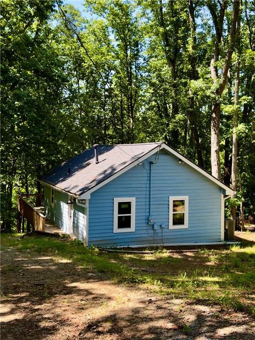 6525 Bermuda Ln, Flowery Branch, GA, 30542-3108 | Card Image