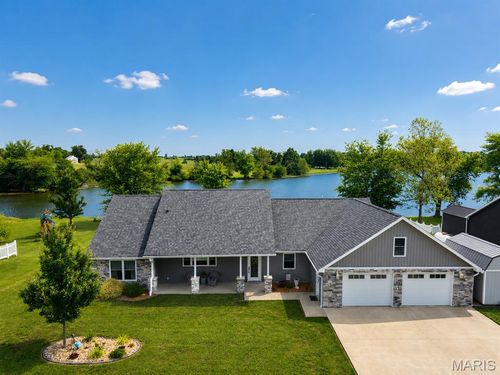11214 W Lakeshore Dr, Hannibal, MO, 63401-7380 | Card Image