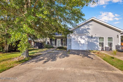 b-11103 Amber Dr, D'Iberville, MS, 39540-2714 | Card Image