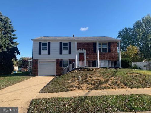 38 Guenever Dr, New Castle, DE, 19720-2923 | Card Image