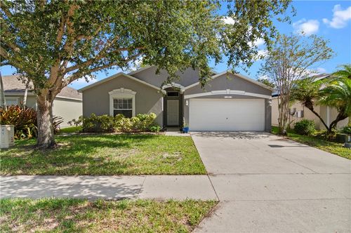 1450 11th Ln, Vero Beach, FL, 32960-2135 | Card Image