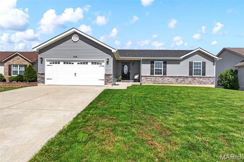146 Shadow Pointe Dr, Wentzville, MO, 63385-3689 | Card Image
