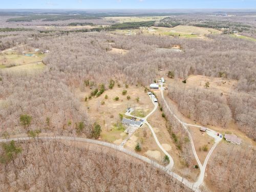 165 Pond Creek Rd, Summertown, TN, 38483-5128 | Card Image
