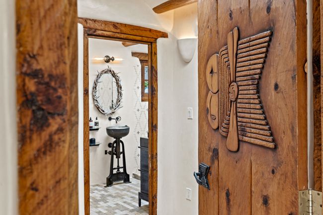 Guest Bedroom #1 - Bathroom entrance | Image 46