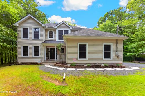 195 Aspen Dr, Milford, PA, 18337-7502 | Card Image