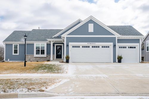 N174W20632 Laurel Springs Circle, Jackson, WI, 53037 | Card Image