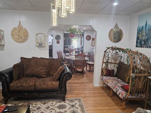 1629 Haight Ave, Bronx, NY, 10461-1503 | Card Image